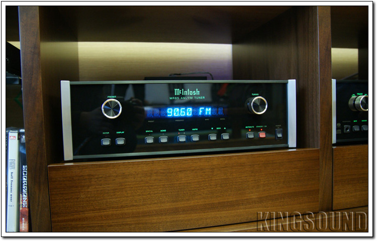 매킨토시(Mcintosh) MR85 튜너 설치기